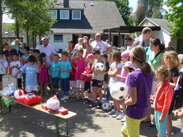 kinderkick201004